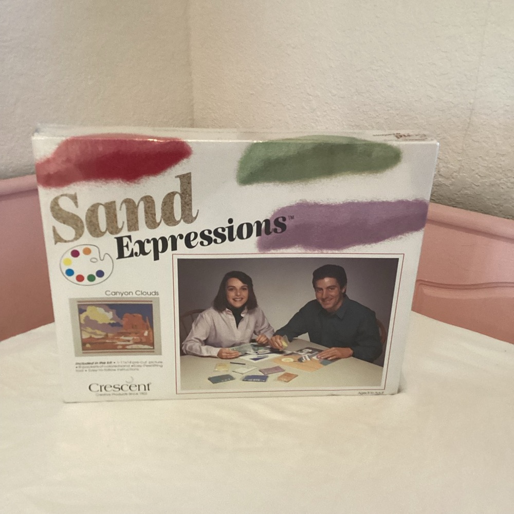 New Vintage Crescent Sand Expressions”canyon Clouds” Art Kit Craft